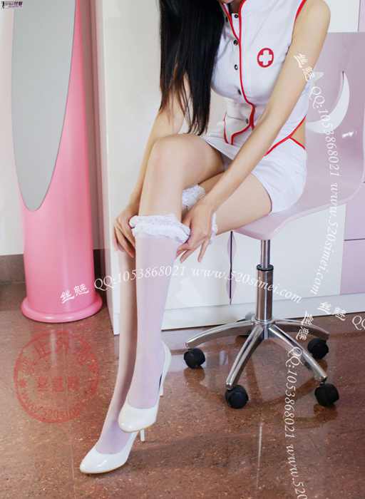 丝魅VIP No.001 2009.04.02 性感小护士来咯!